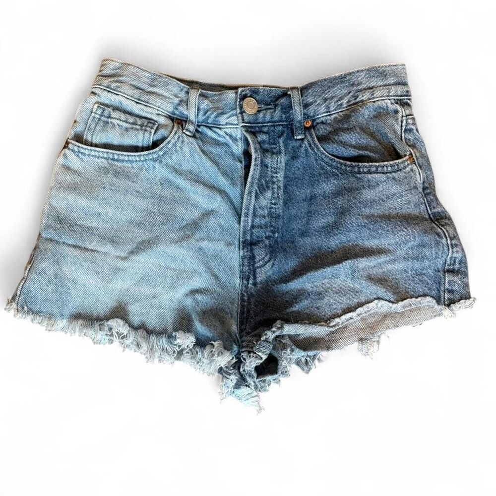 Women’s Light Blue Denim Cutoff Shorts - Classic High-Rise